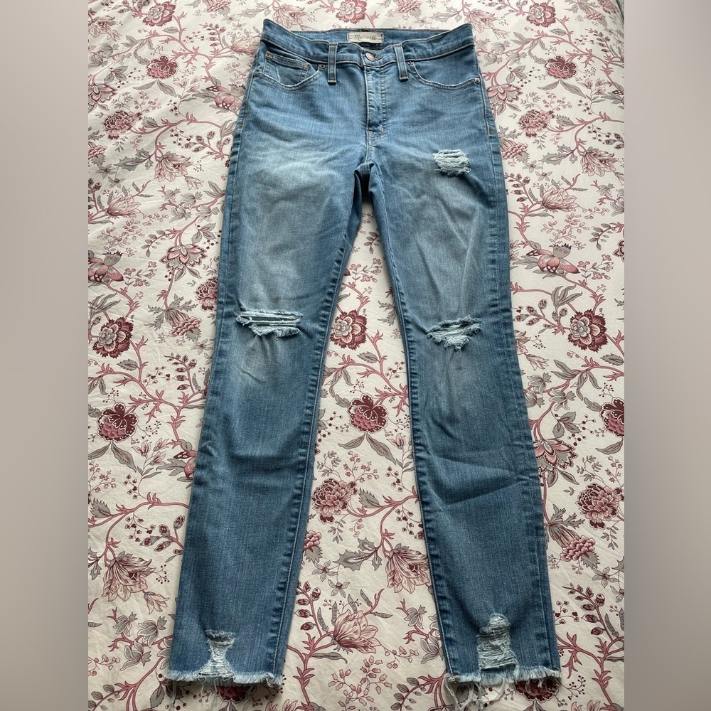 Madewell 9" High Rise Skinny Jeans in Ontario Wash: Distressed Hem‎ Edition 27 - Picture 6 of 16